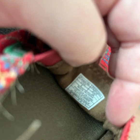 Sanuk CABRIO PONCHO Sidewalk Surfers Red Women's 8 - Picture 11 of 11